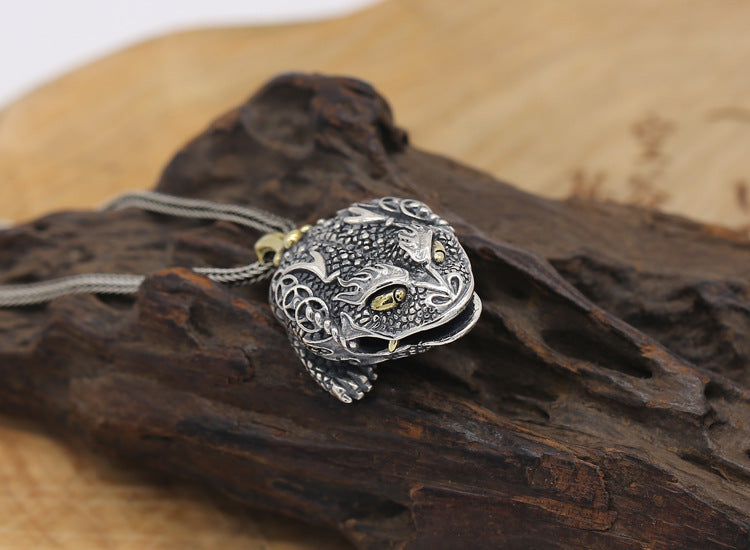Creative Trendy Personalized Money Toad Pendant