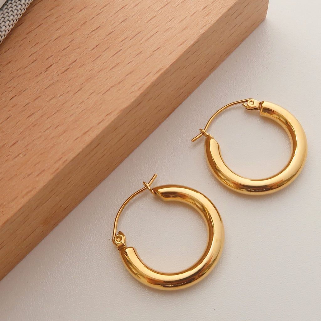 Round Versatile Elegant Retro Titanium Steel Simple Earrings